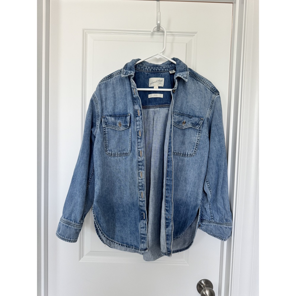 Universal Thread Goods Co Denim Button Down Size S Oversized
